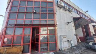 Industrial building in Camino la losa 20. Nave negocio