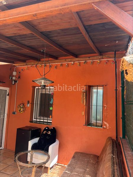 Foto 44e83703-e3b2-4b0c-82ef-f73cc552a95c. Casa amb calefacció a Palomeras Bajas Madrid