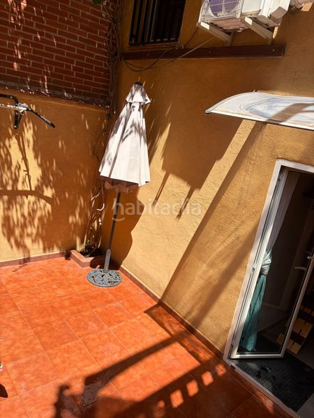 Foto c0f4dcc3-1552-4f29-9576-8e5d1e47c3d1. Casa amb calefacció a Palomeras Bajas Madrid