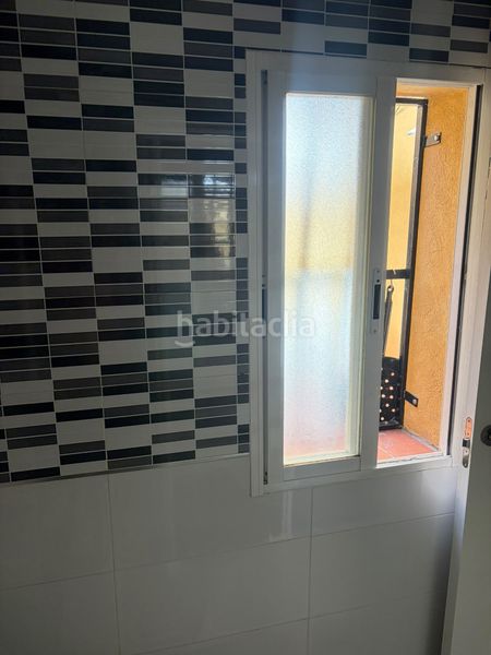 Foto c412f536-0508-47e8-846c-150bad05dd5a. Casa amb calefacció a Palomeras Bajas Madrid