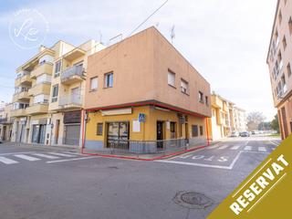 Local Comercial a Compositor joaquim serra 1. Oportunidad única en el corazón de leixample!