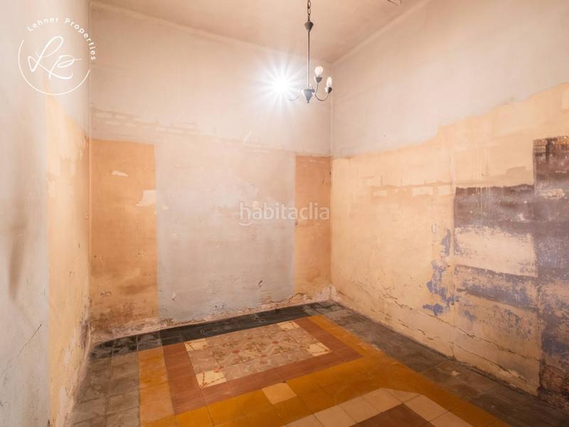 Foto 6b29e2d5-434e-4232-b7b6-3b71e7cedf00. Casa en tapís 123 casa con jardín y muchas posibilidades en Figueres