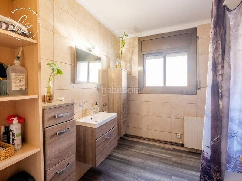 Foto 9d72b8b6-70a7-4f2d-b436-c3d575b6de4e. Casa  con jardín en Sant Miquel de Fluvià