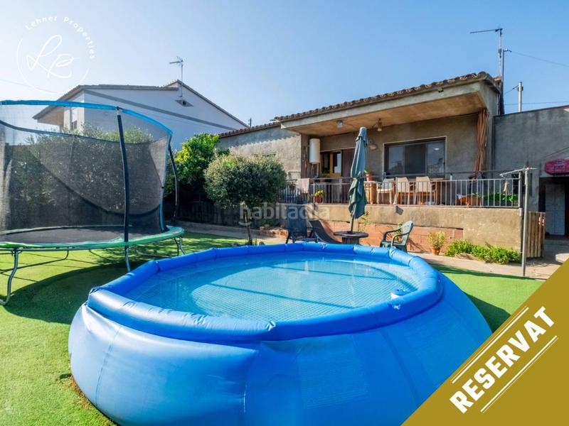 Foto da38ae04-3491-4e17-8523-cd31ebc3c1d5. Casa  con jardín en Sant Miquel de Fluvià