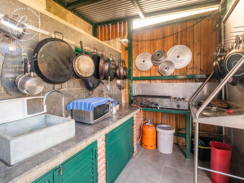 Foto 2fd32947-2485-49b0-9d4f-db08312078d2. Masia amb calefacció aparcament piscina a Mollet de Peralada