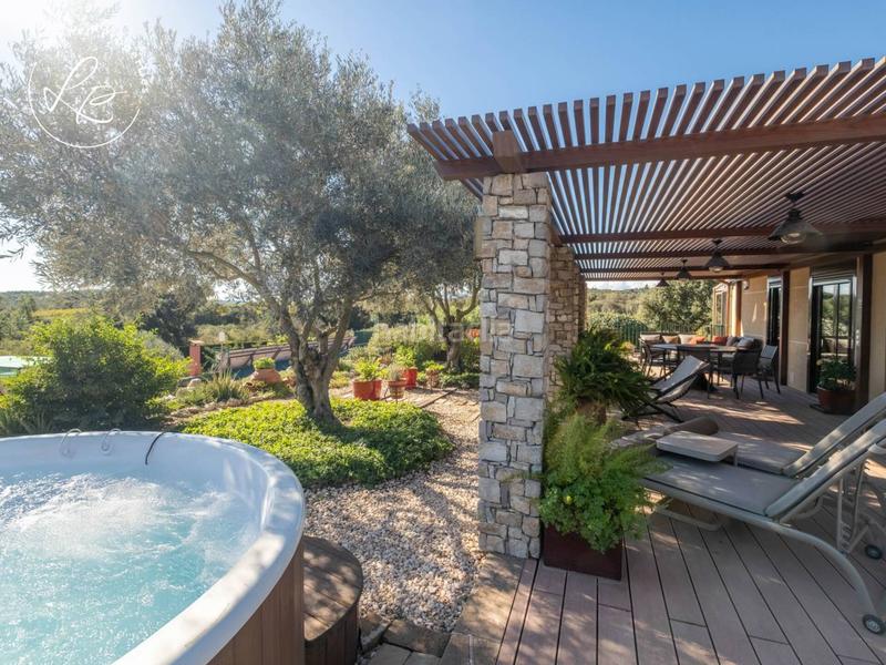 Foto 30de31e0-0d80-4d96-9e0f-c1ae4c945ae3. Masia amb calefacció aparcament piscina a Mollet de Peralada