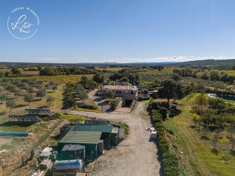 Foto 65f5fdab-5f10-425a-965e-9f092901ab2f. Masia amb calefacció aparcament piscina a Mollet de Peralada