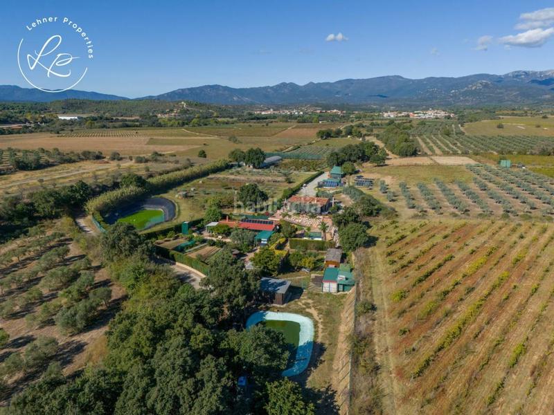 Foto d09db4c6-a217-40fe-a82b-4366a6c59319. Masia amb calefacció aparcament piscina a Mollet de Peralada