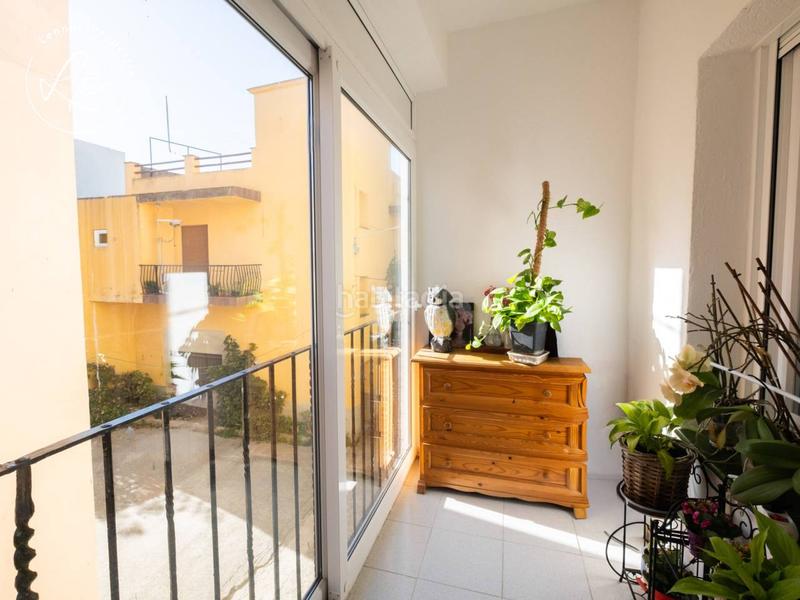 Foto 5f7a0fdb-5511-4d0a-b774-e242f8040771. House with heating parking in Castelló d´Empúries