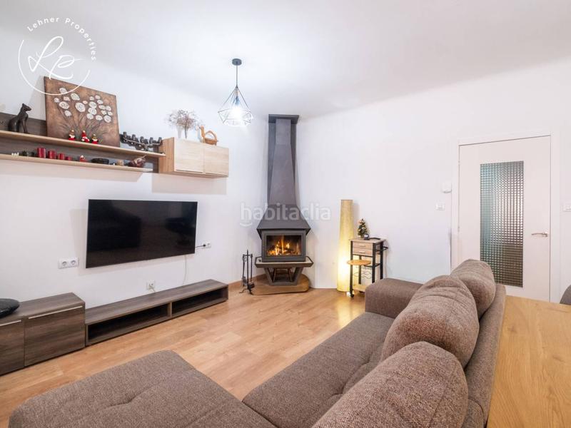 Foto 6153d82a-0fce-4245-90ef-e64035171315. House with heating parking in Castelló d´Empúries