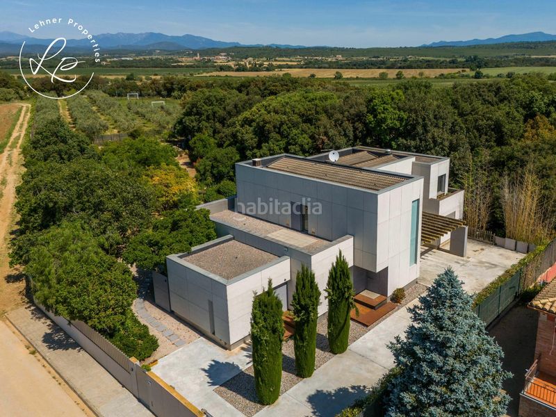 Foto fd187ec1-79bf-49f6-8157-44294bc730a3. Casa amb calefacció aparcament piscina a Avinyonet de Puigventós