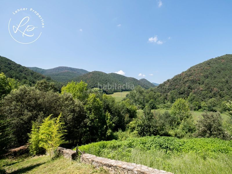 Foto a79aa760-49ac-4318-b41f-69675c876af0. Masia amb calefacció aparcament a Vall de Bianya (La)