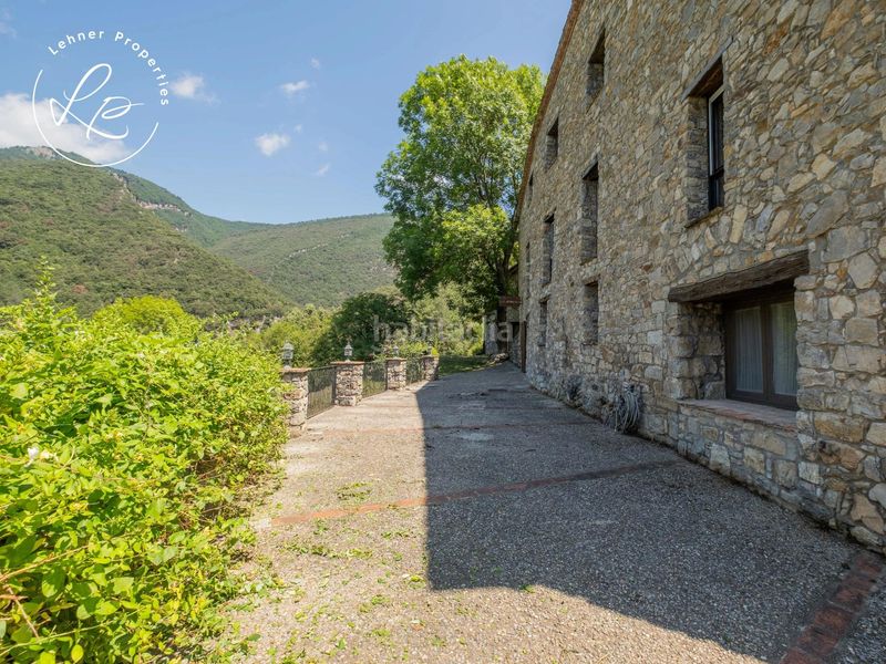 Foto e8cd734b-2b66-45b4-88cc-5ea6d2ed5cd4. Masia amb calefacció aparcament a Vall de Bianya (La)