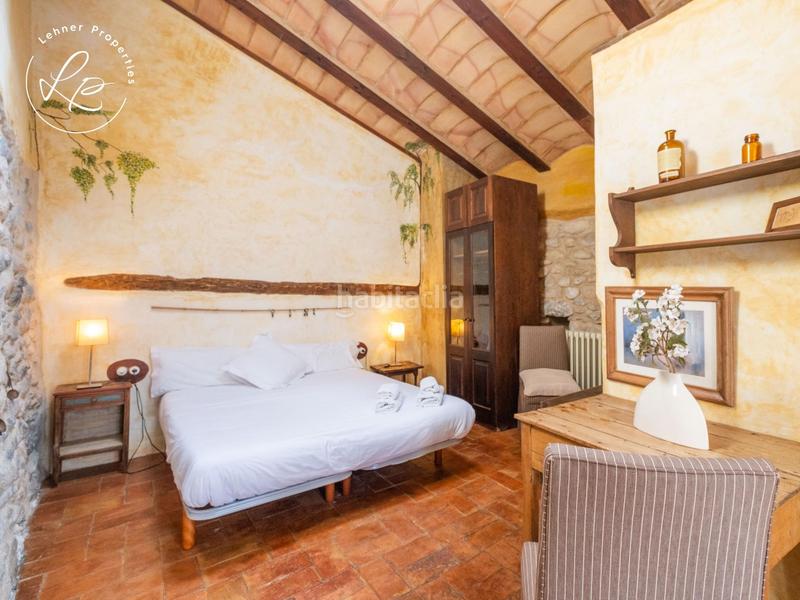 Foto 207a553a-93f6-44b5-903c-b09961ca23fb. Masía casa rural del siglo xiii en Esponellà