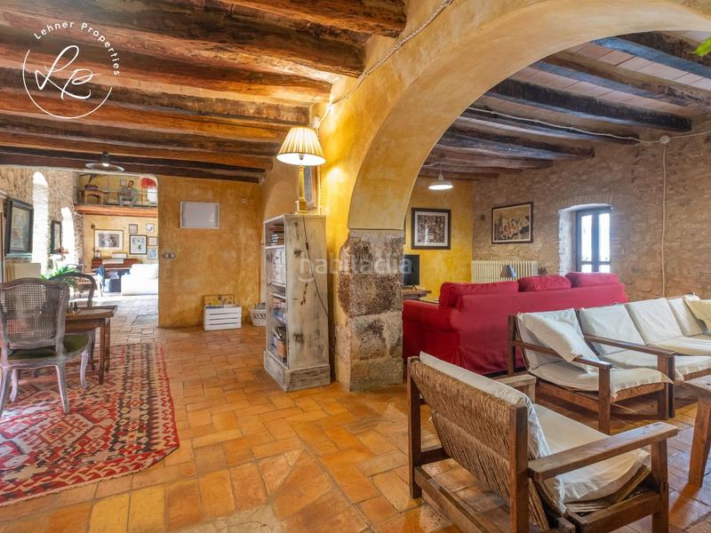 Foto 83f6b6c0-fdfe-474a-a003-1822e70a1c03. Masía casa rural del siglo xiii en Esponellà