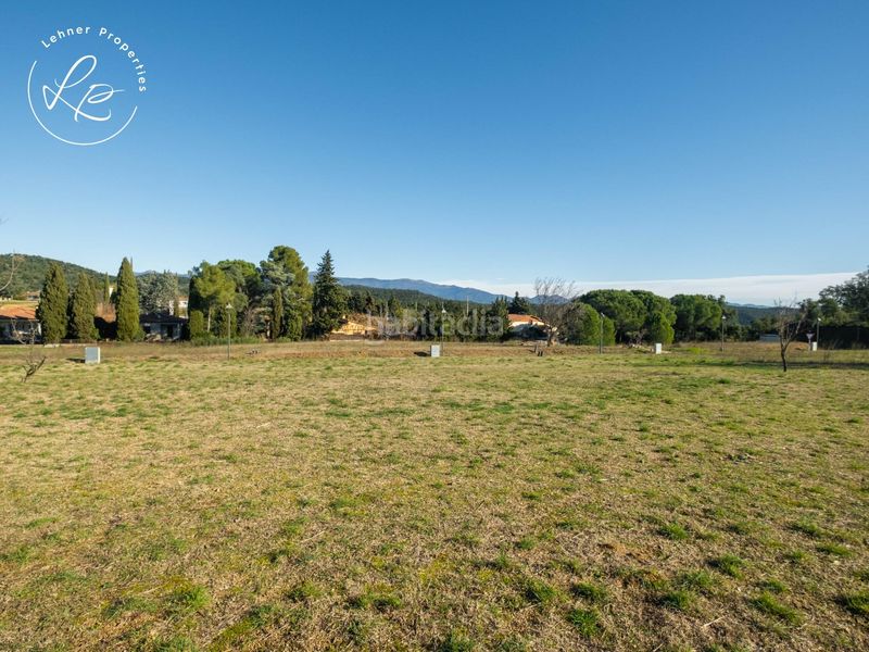 Foto 3d76d72b-9de4-4788-bf1d-e89d64c2d52d. Terreny residencial a calle 17722 9 a Darnius