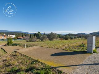 Terreny residencial  Sector urbanitzable 3b1. Parcela urbana en darnius