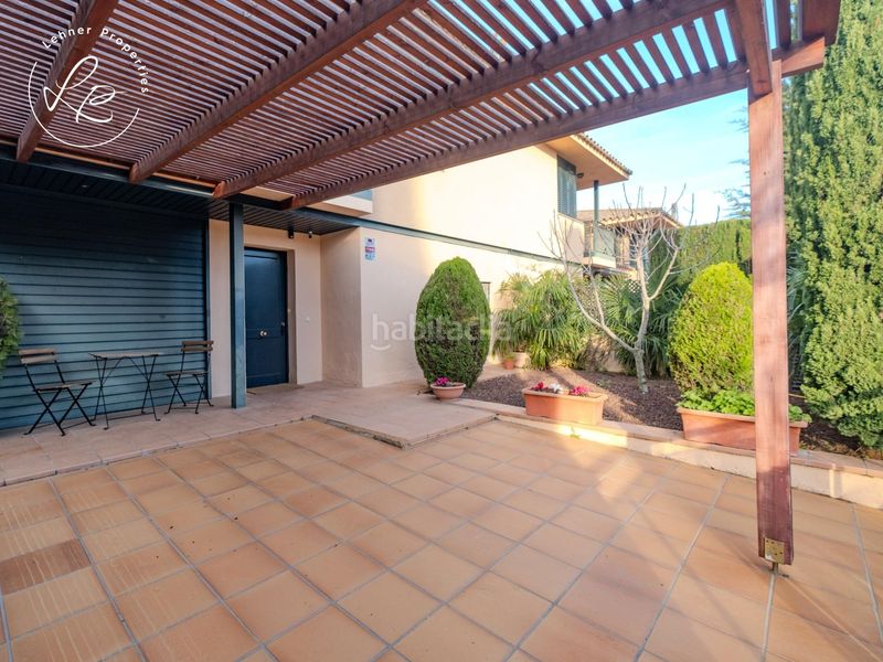 Foto 11f72c01-e87a-446c-b444-1cddaa3a1b9c. Casa adossada amb calefacció aparcament piscina a Navata