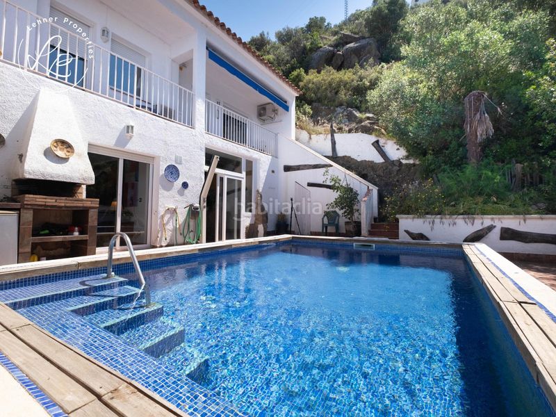 Foto 8da8a63e-8776-4363-a6c0-56c3e1e48a16. Casa amb calefacció aparcament piscina a Puig Rom-Canyelles-Almadrava Roses