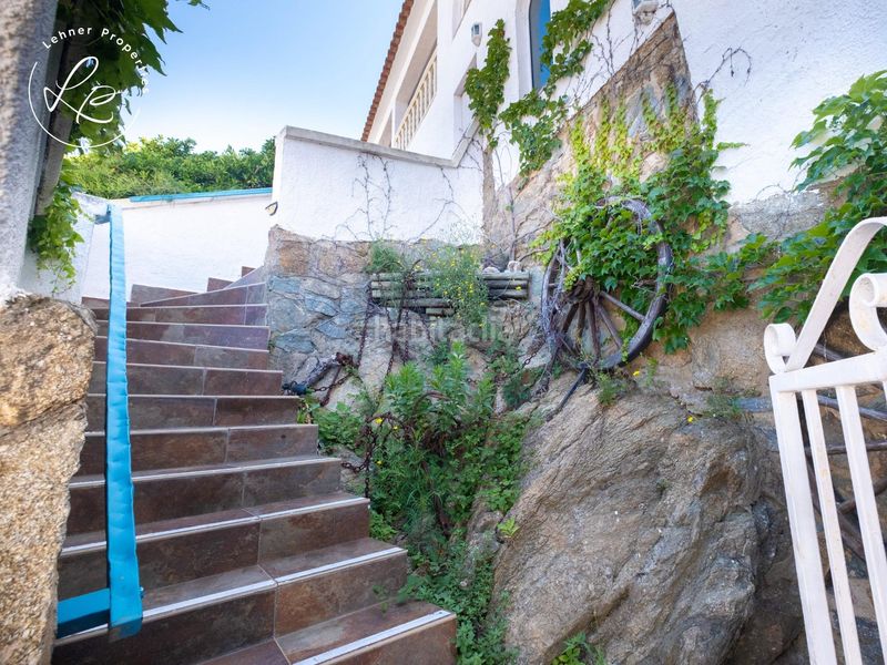 Foto ea6a9f3a-41e3-4f89-b08d-cd9cd1042557. Casa amb calefacció aparcament piscina a Puig Rom-Canyelles-Almadrava Roses