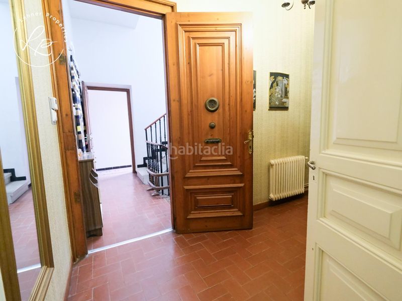 Foto 68b1d0cb-eeee-4300-a043-f2a5cce75e15. Edifici a Garriguella