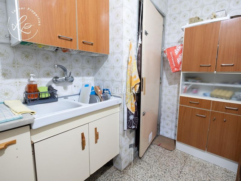 Foto 524fdeeb-eb3c-47be-9319-aad100425141. Flat in Eixample-Horta Capallera Figueres