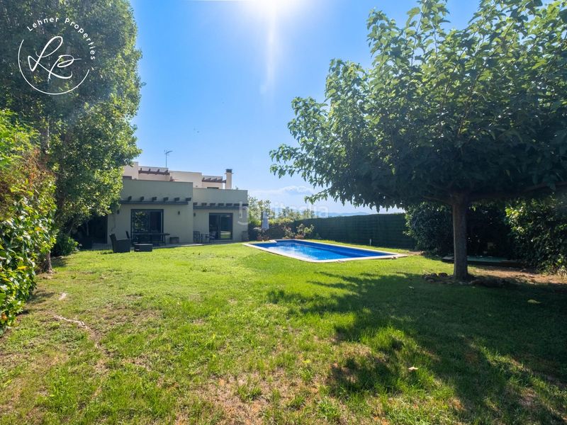 Foto af4e7ffb-d86f-4294-a0d1-8de082849bfc. Casa amb calefacció aparcament piscina a Pedret i Marzà