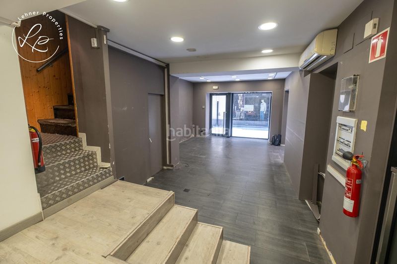 Foto 66212144-be92-4dc1-b656-0f9837c6d92c. Edificio in Olot