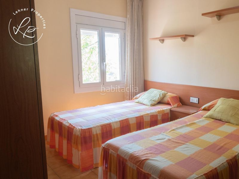 Foto 7f378a66-958a-45ed-b08e-9147fd72399e. Casa amb calefacció aparcament a Olot