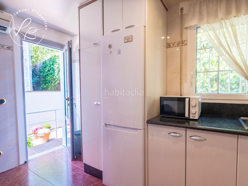 Foto 9b1d1e64-6754-4767-a639-79fe1f4e44e3. Casa amb calefacció aparcament a Olot