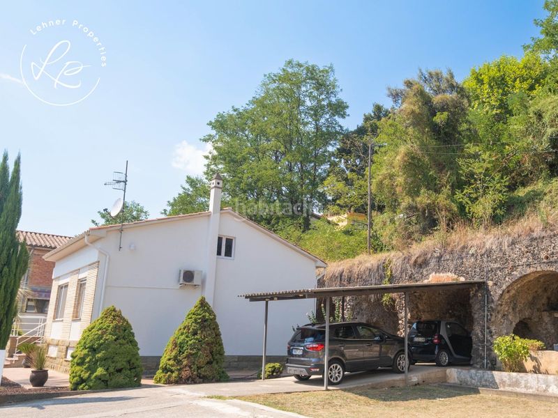 Foto bb97aff5-99eb-4d50-876d-7455cbabadbe. Casa amb calefacció aparcament a Olot
