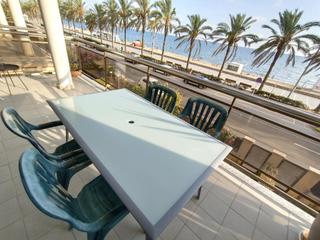 Location Appartement  Maritim sant joan de deu. Piso en alquiler vacacional  frontal al mar