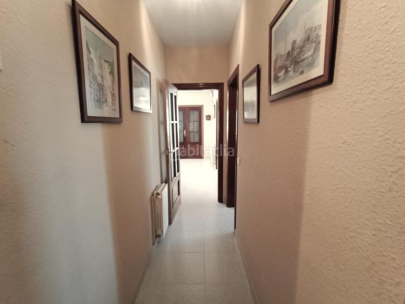 Foto b574440e-cf4f-4a2b-93d2-93a19080a610. Chalet  independiente con vistas al mar en La Collada-Sis Camins Vilanova i la Geltrú