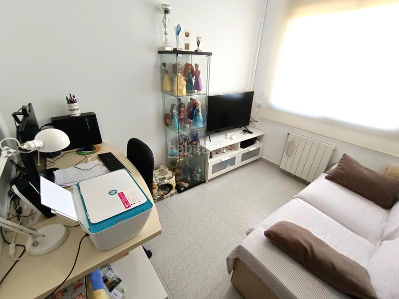 Foto fdea6d90-ba3e-4e30-858c-f28c9e371490. Chalet  independiente con vistas al mar en La Collada-Sis Camins Vilanova i la Geltrú