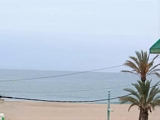 Edifici a Maritim. Hostal en pleno funcionamiento y rendimiento