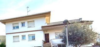 Chalet en Cunit Residencial. Espectacular chalet independiente en cunit residencial