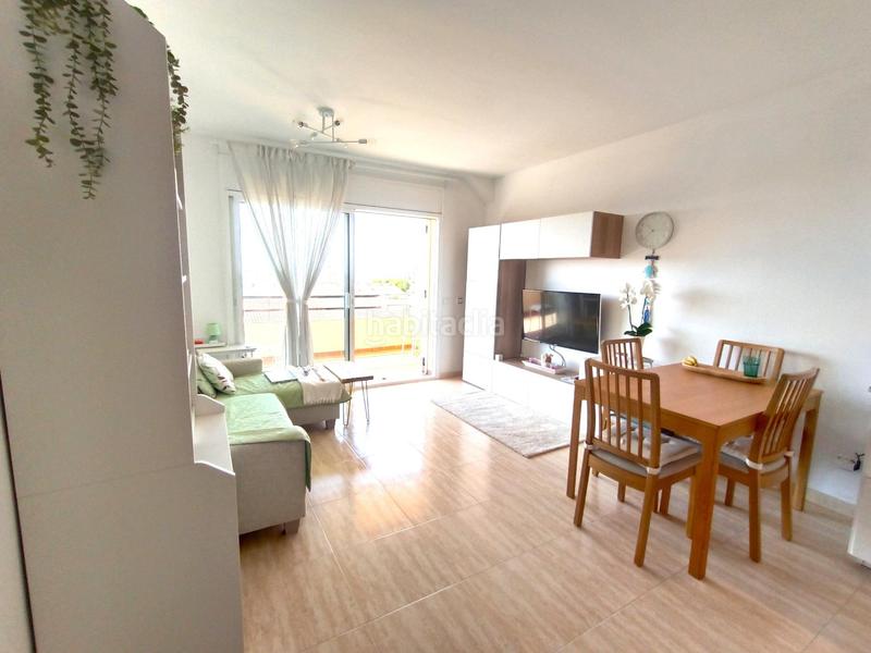 Foto 0f5ffd58-2194-4e89-89fe-cc4097be777f. Ático espectacular atico amueblado con solarium y vistas al mar residencial en Cunit