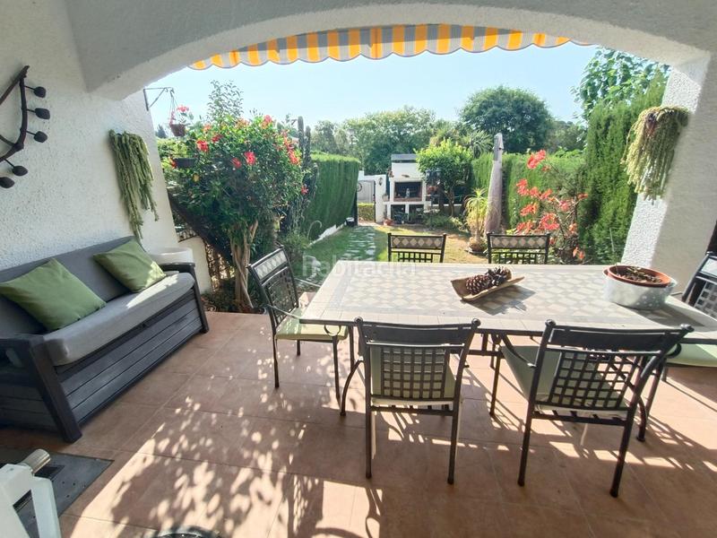 Foto 4de2b887-dc45-4308-af0b-ecde9e62364d. Casa a schiera con parcheggio piscina in Cunit residencial Cunit
