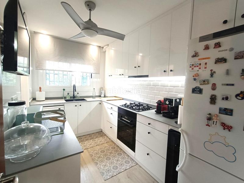 Foto 596ab00b-d0d9-4154-a917-0207236615ca. Casa a schiera con parcheggio piscina in Cunit residencial Cunit