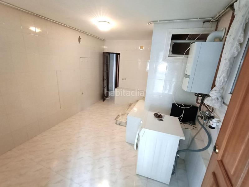 Foto 19a50ff4-3129-4041-9c33-df63cd900a99. Chalet impresionante chalet independiente con ascensor residencial en Cunit