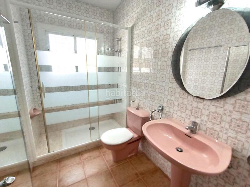 Foto 49d5147f-29b6-4568-bbc9-e19b33e120e0. Chalet impresionante chalet independiente con ascensor residencial en Cunit