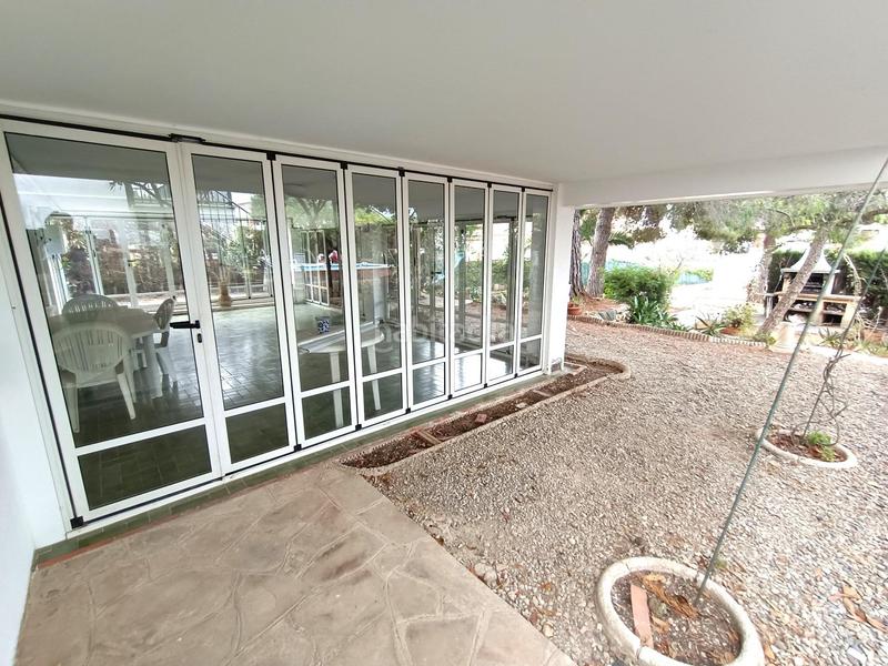 Foto 5c47ca6e-17ae-4016-a72b-ec96aabaa5f4. Chalet impresionante chalet independiente con ascensor residencial en Cunit