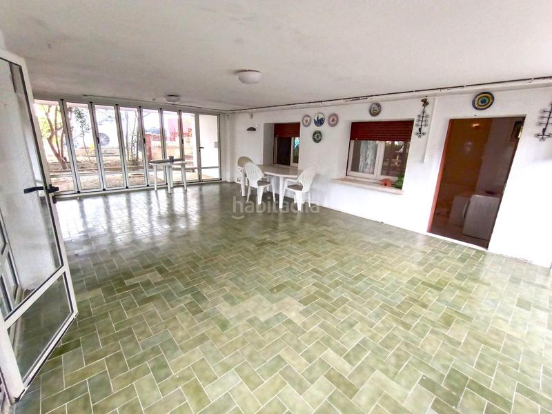 Foto 6c2c6c16-1461-4c08-ac79-a54f7df1141b. Chalet impresionante chalet independiente con ascensor residencial en Cunit