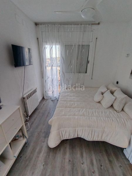 Foto 7312404c-0ffb-4743-a0d2-4ebdab95c462. Chalet  independiente con piscina y vistas al mar residencial en Cunit