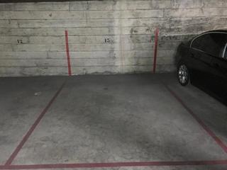 Autoparkplatz  De roma. Plaça daparcament en venda a manlleu