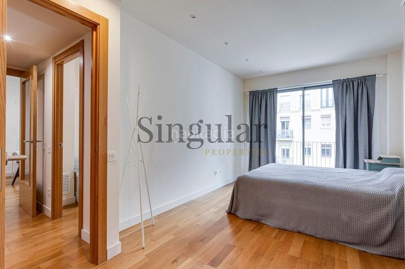 Foto 4d0a950d-2487-4c48-b432-99a1d1e565a7. Alquiler piso  con terraza y piscina comunitaria en el barrio de sagrada familia en Barcelona