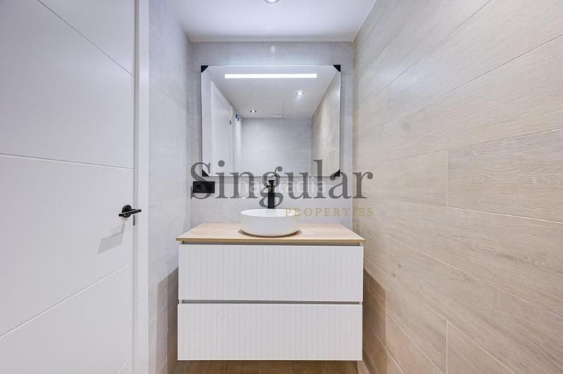 Foto 668df5b2-c3c3-4e4a-8829-73d18d1e19e4. Casa adosada descubre tu nuevo hogar en el cautivador casa adosada con garaje privado en Llers