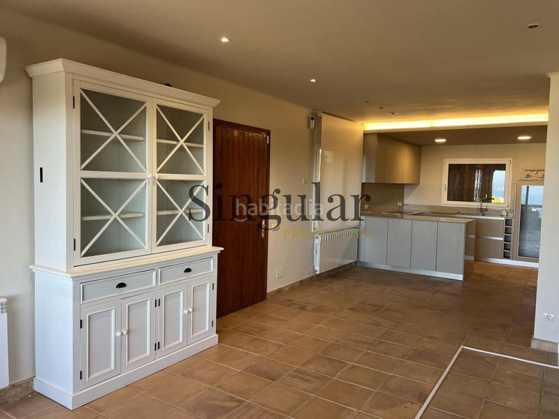 Foto 10018386-5ba2-4098-b3fd-cefcdf3904a3. Casa  adosada esquinera con jardín, piscina y vistas panorámicas al mar en sa riera en Begur