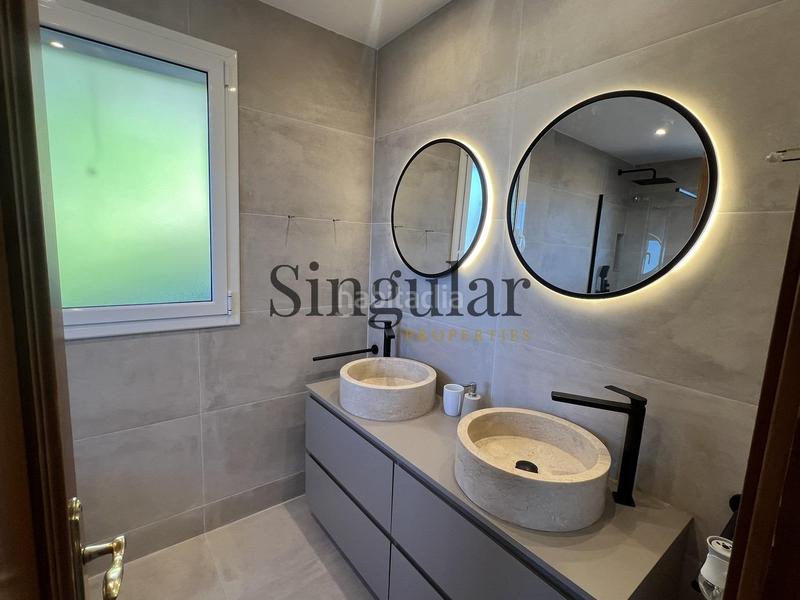 Foto 2c2d0294-d32b-487b-8948-30b97a042666. Casa  adosada esquinera con jardín, piscina y vistas panorámicas al mar en sa riera en Begur