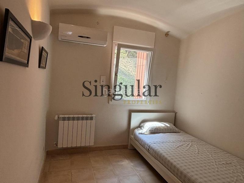 Foto 65e5ec67-e070-42dd-815e-8801fe3e3330. Casa  adosada esquinera con jardín, piscina y vistas panorámicas al mar en sa riera en Begur